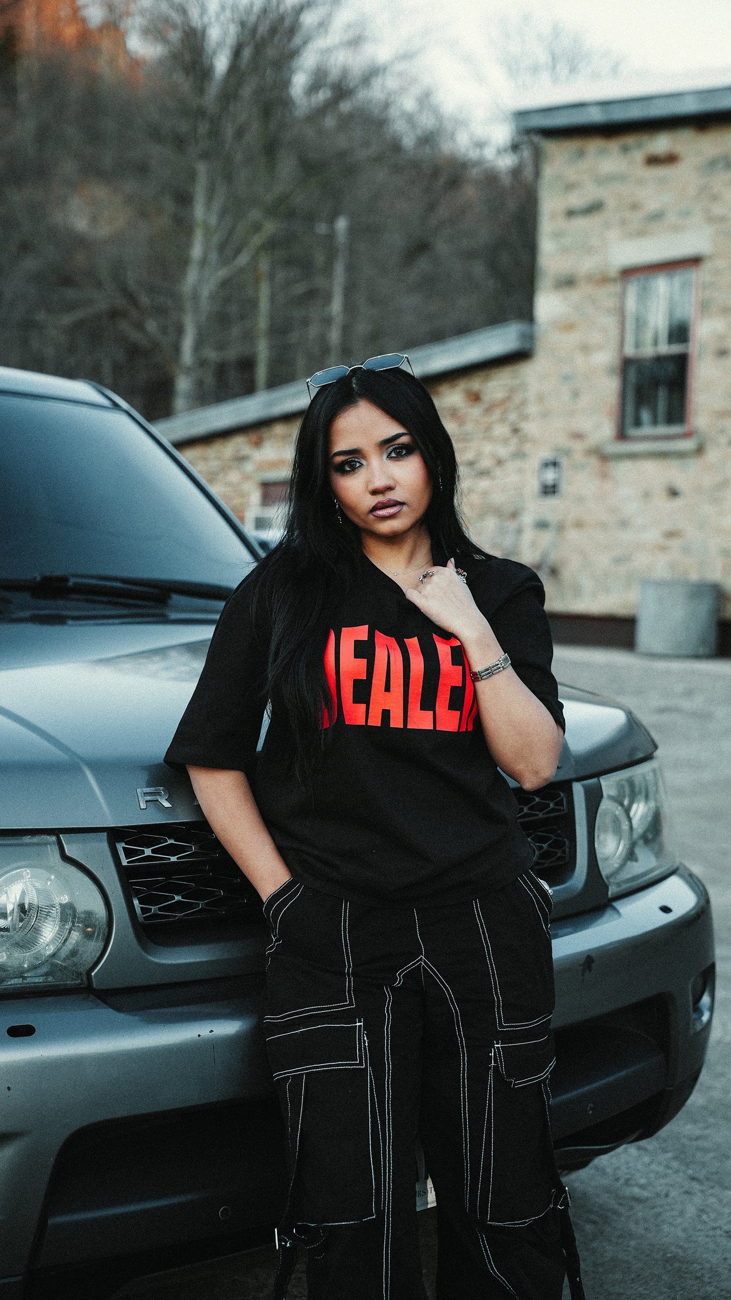 Dealer Tee